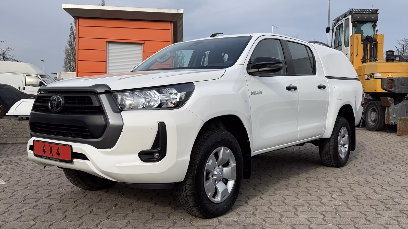 Toyota Hilux Double Cab 4×4