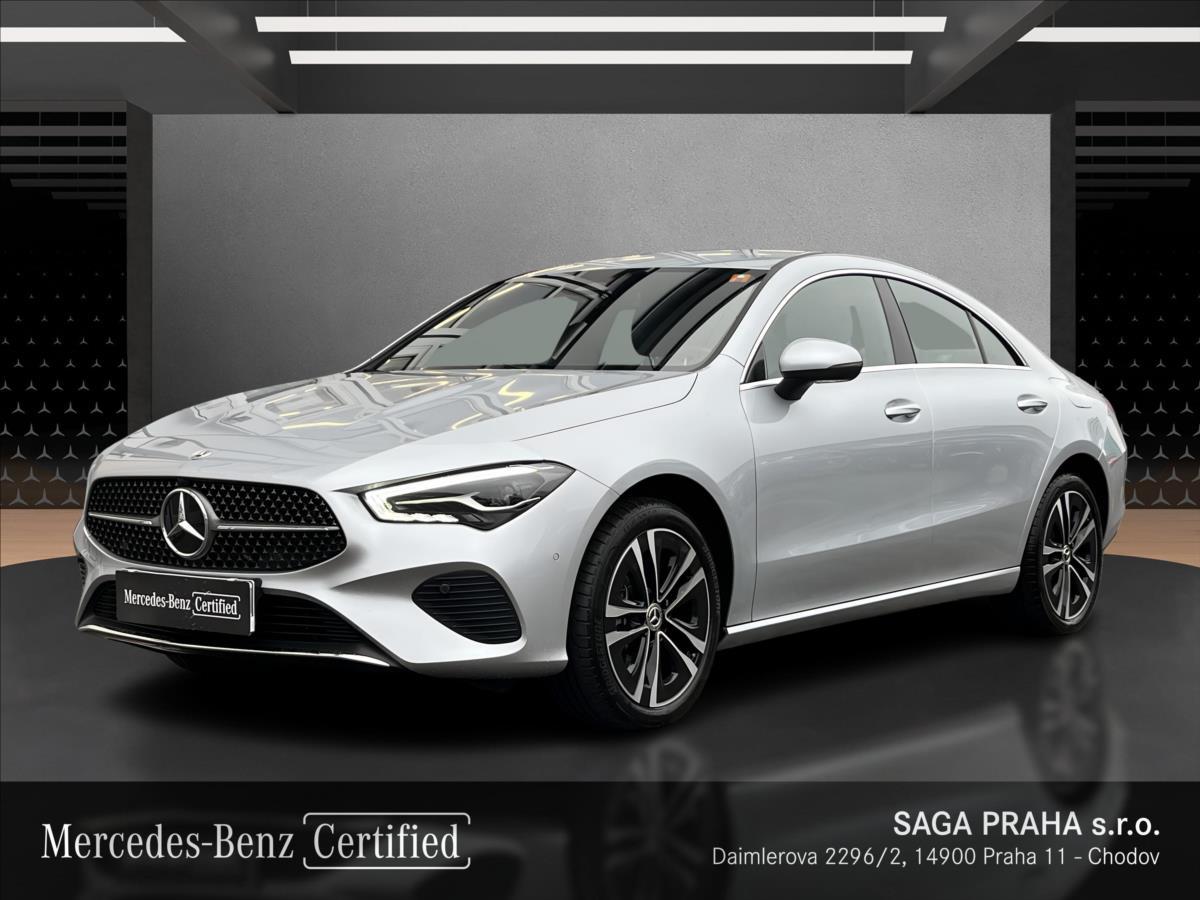 Mercedes-Benz CLA 250 e kupé s hybridní technologií EQ