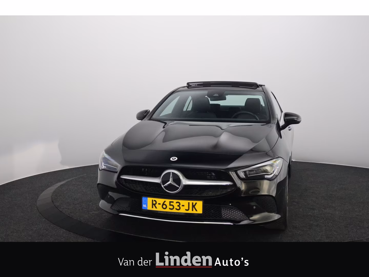 Mercedes-Benz CLA 250 e Business Solution Luxury Limited | pan