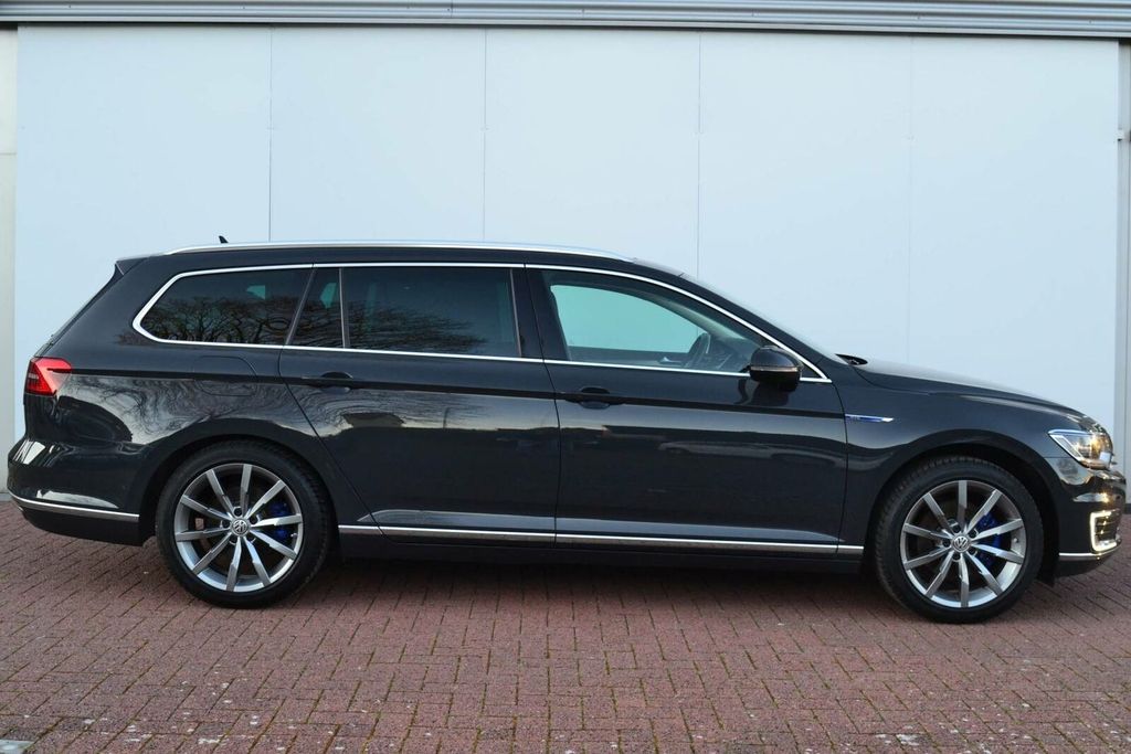 Volkswagen Passat Variant 1.4 TSI PiH DSG GTE High R-Line P