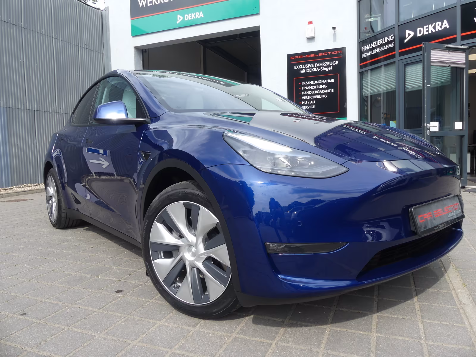 Tesla Model Y Long Range Dual AWD PANO/LED/KAM/AUTOPIL