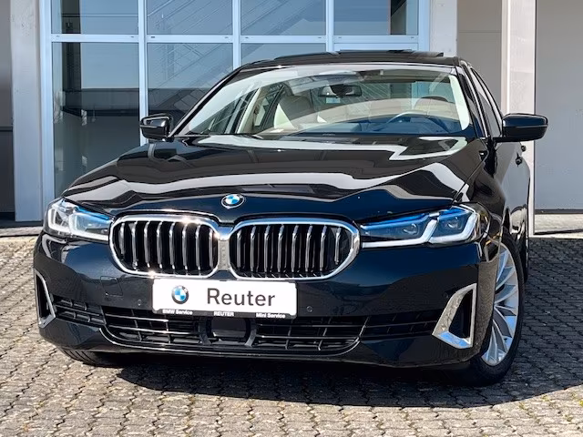 BMW 530 i Lim, Glasdach,Standheizung,AHK,Sitzbelüftun