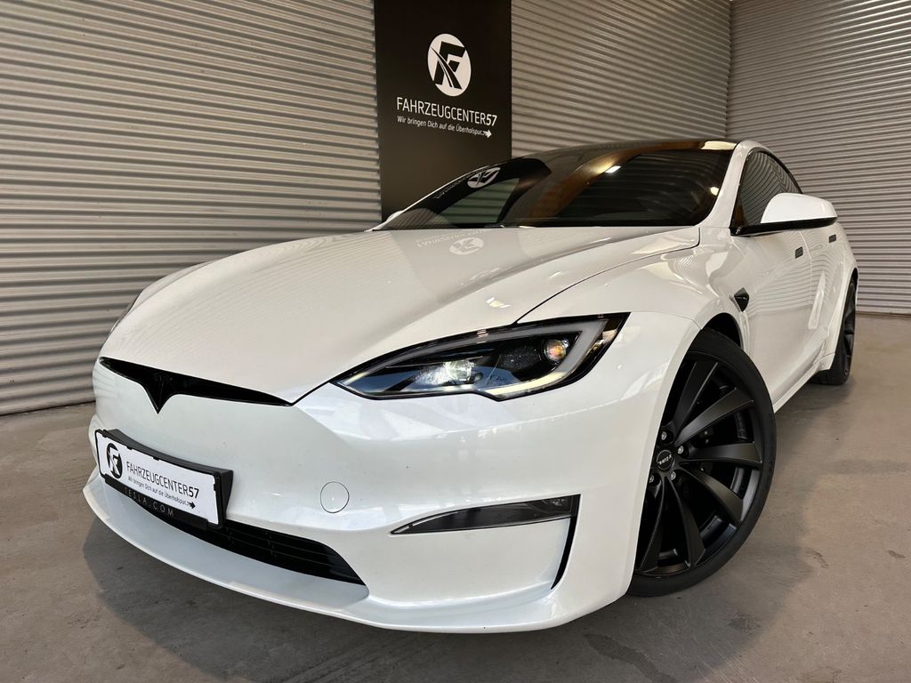 Tesla Model S Long Range