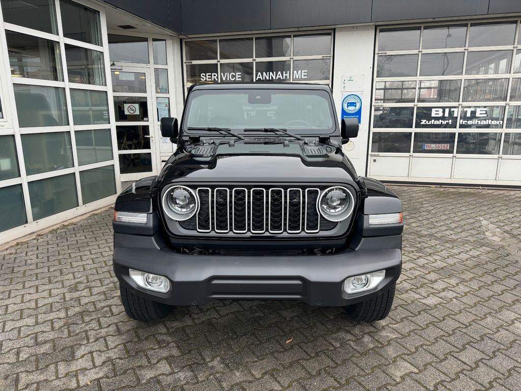 Jeep Wrangler Unlimited MY24 2.0 T-GDI Sahara Sky One
