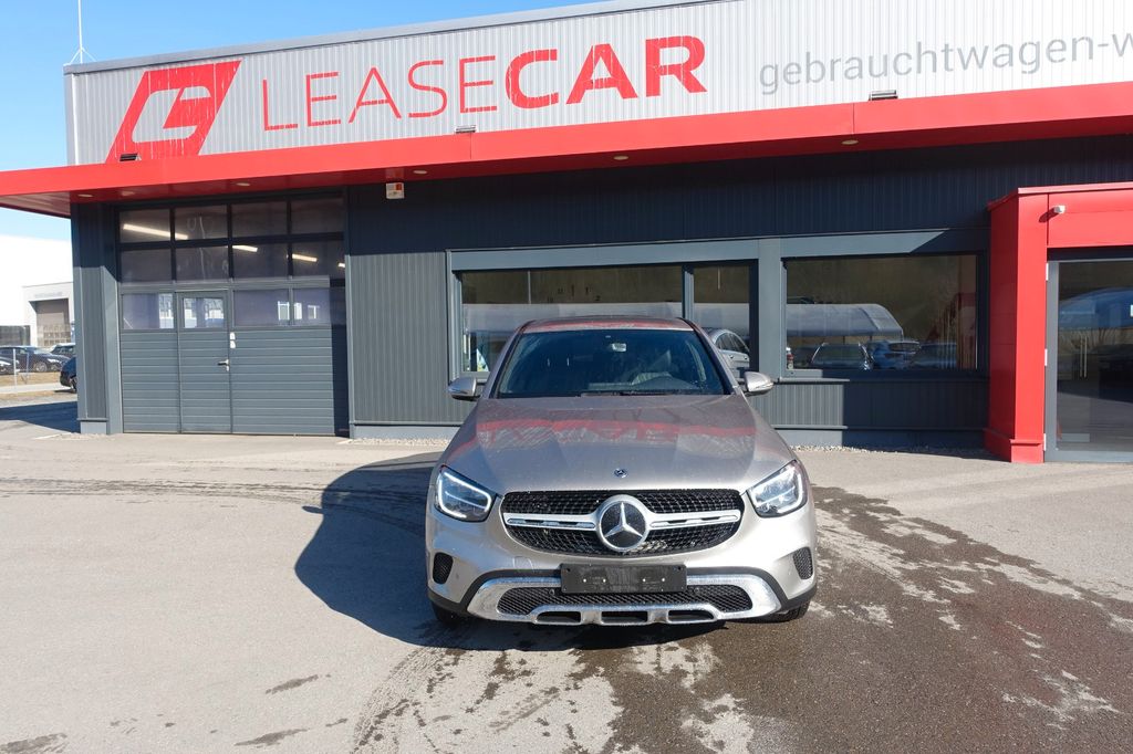 Mercedes-Benz GLC 200 d 4Matic „NAVI,LED” EXP € 27590.–