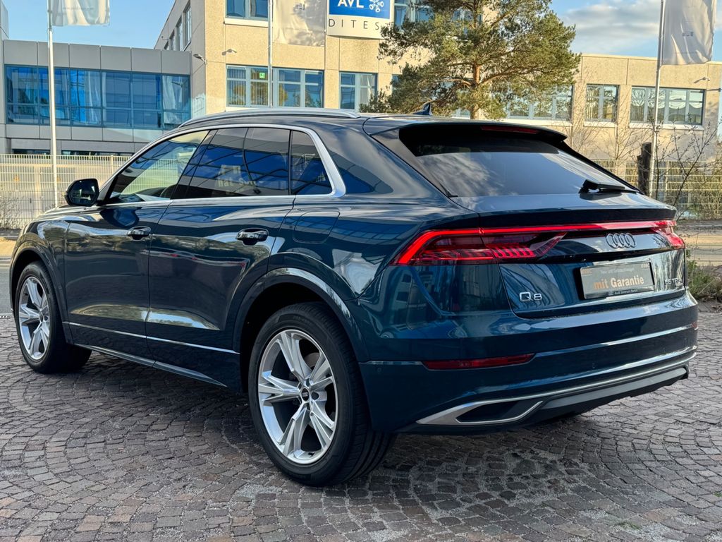 Audi Q8 55 TFSI e quattro 280 KW Plug-in-Hybrid Pano