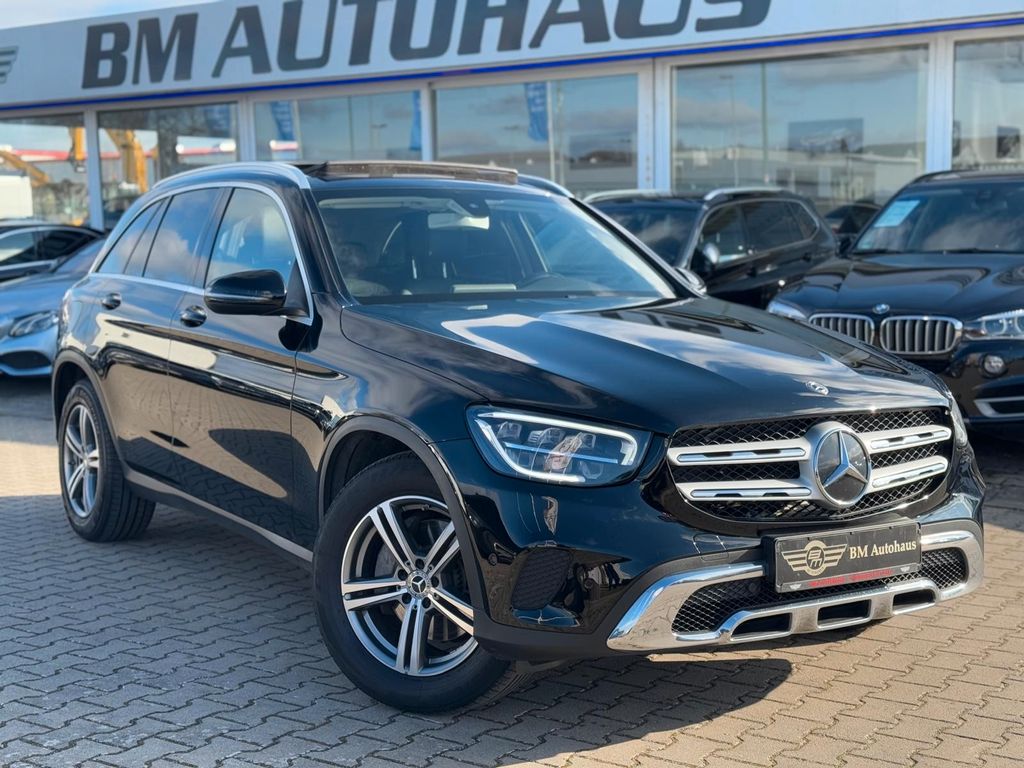 Mercedes-Benz GLC 220 d 4Matic 9G-TRONIC*PANO*STANDHEIZUNG*NAV