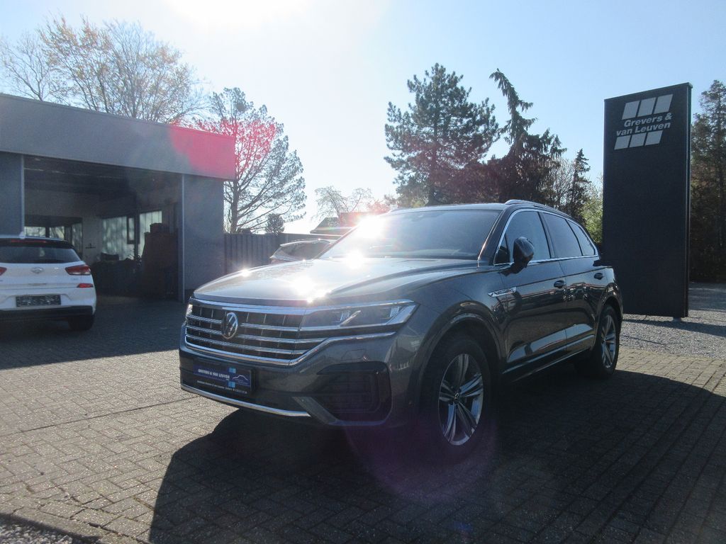 Volkswagen Touareg 3.0TDI 4M ELEGANCE R-LINE INNO LUFT AHK