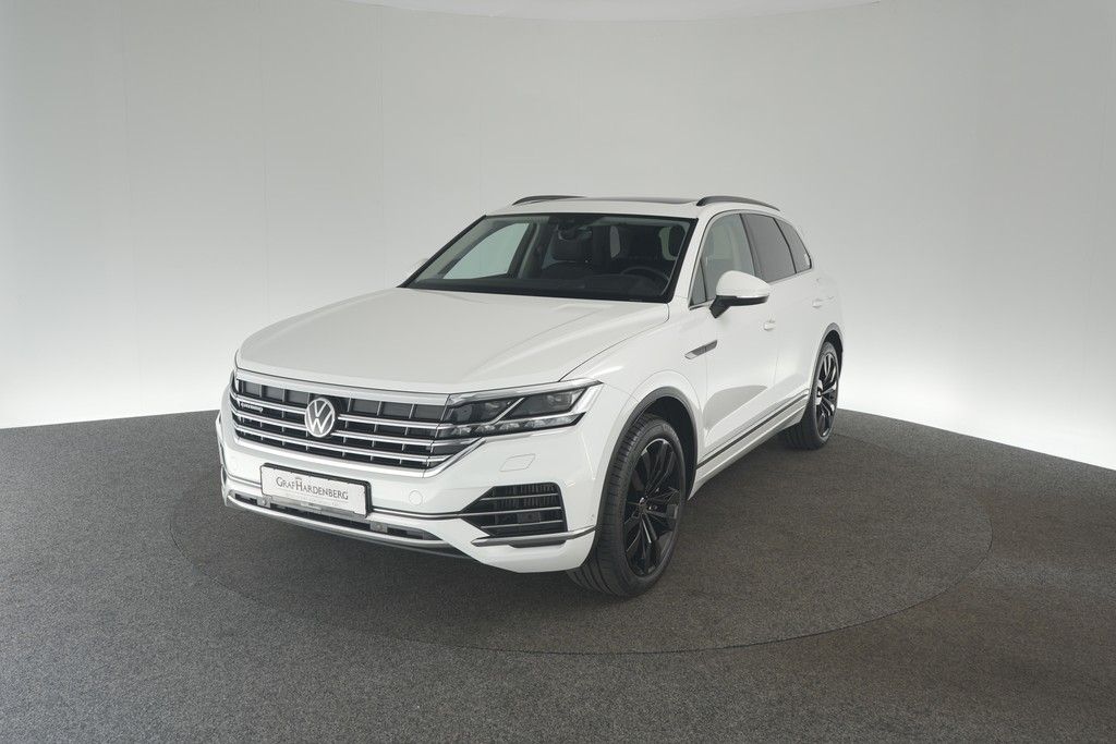 Volkswagen Touareg 3.0 TSI Hybrid 4M Tiptronic Elegance AHK