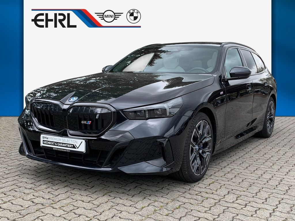 BMW i5 eDrive40 M SPORT PRO AHK PANO B&W AUTOBAHNASS