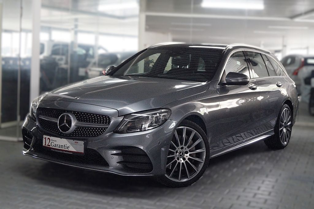 Mercedes-Benz C 400 T 4M*AMG*PANO*DISTR*STHZ*SITZKLIMA*KEYLESS