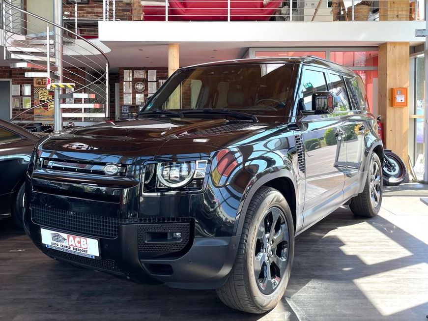 Land Rover Defender 110 D300 SE Premium-P. Black Pack AHK