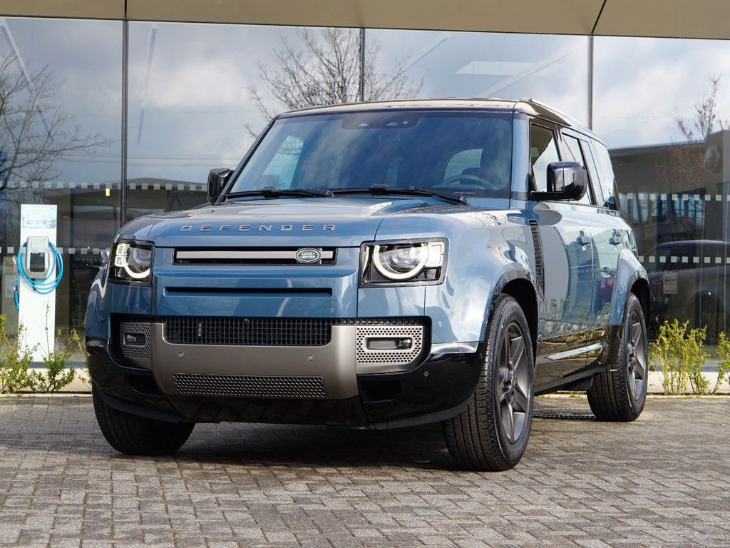 Land Rover Defender 110 D200 AWD X-Dynamic SE – AHK –