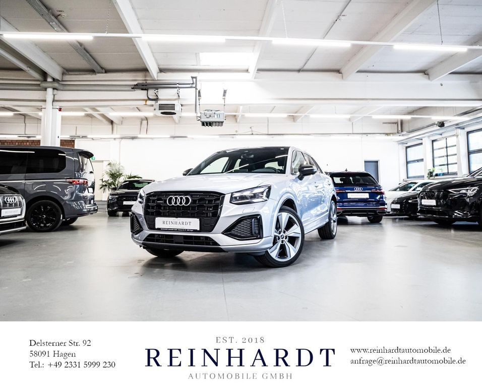 Audi Q2 40TFSi Q S LINE/BLACK/19Z./MATRIX/PANO/CARBON