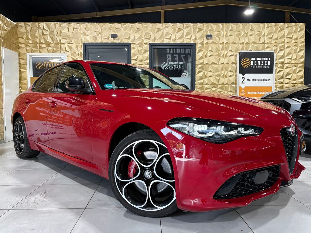 Alfa Romeo Giulia Competizione Q4/ACC/MEMORY/NAVI/KAMERA/SH