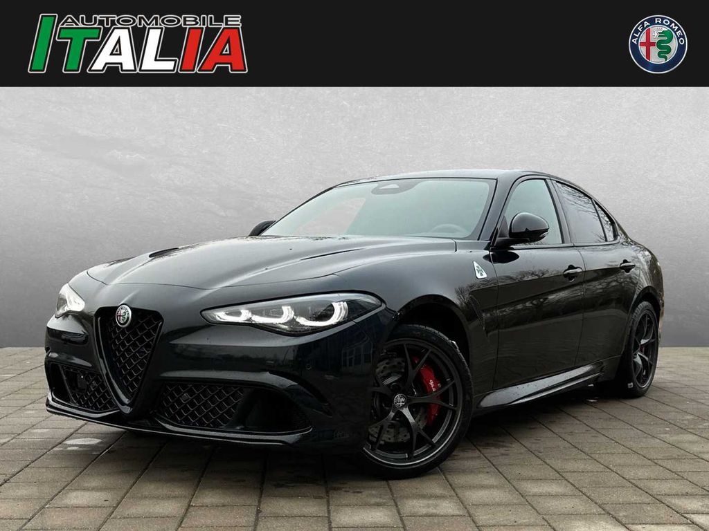 Alfa Romeo Giulia Quadrifoglio 2.9 V6 *Technologie Paket*