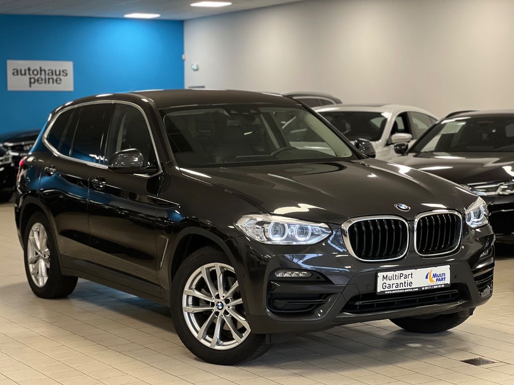 BMW X3 xDrive HUD/AHK/Park&DrivAs/WinterPaket/Memory