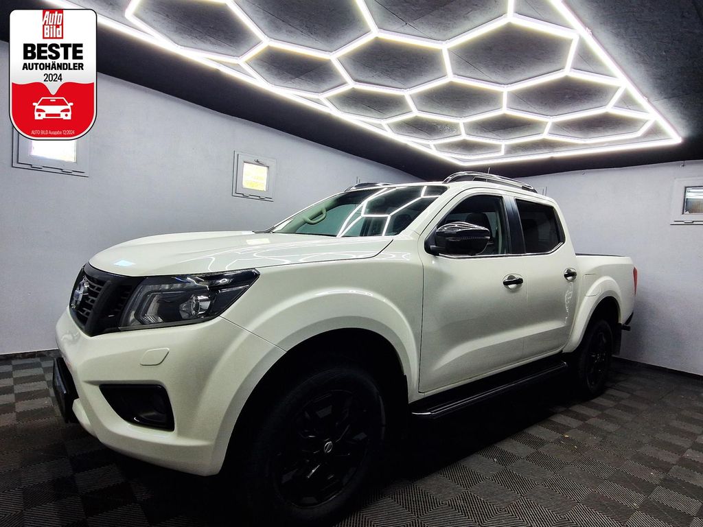 Nissan Navara NP300 Double Cab 4×4|AUTOM|LEDER|LED|NAVI
