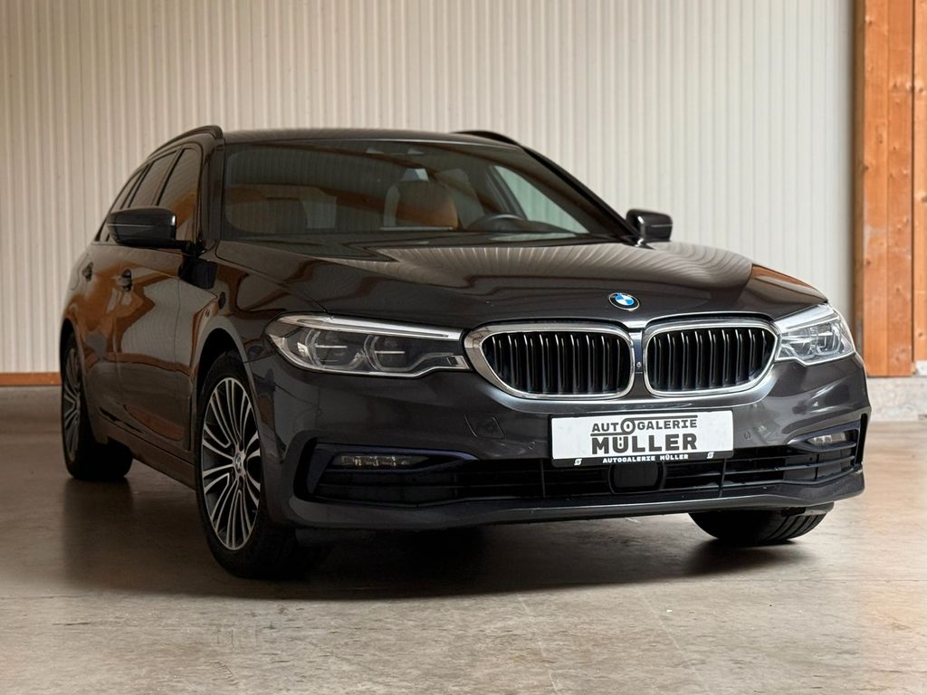 BMW 520xd Sport Line °PANO°HUD°LEDER° Komfortsitze°