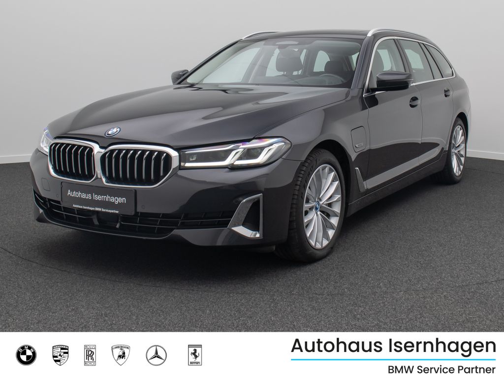 BMW 530e xD LuxuryLine Panorama Laser Kamera HUD H/K