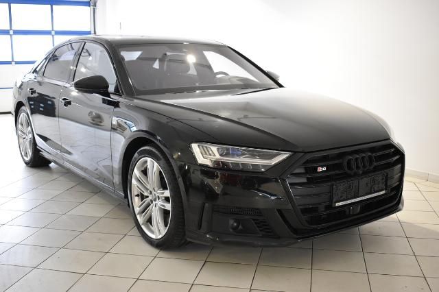 Audi S8 TFSI quatto Head-up Matrix Nachtsicht