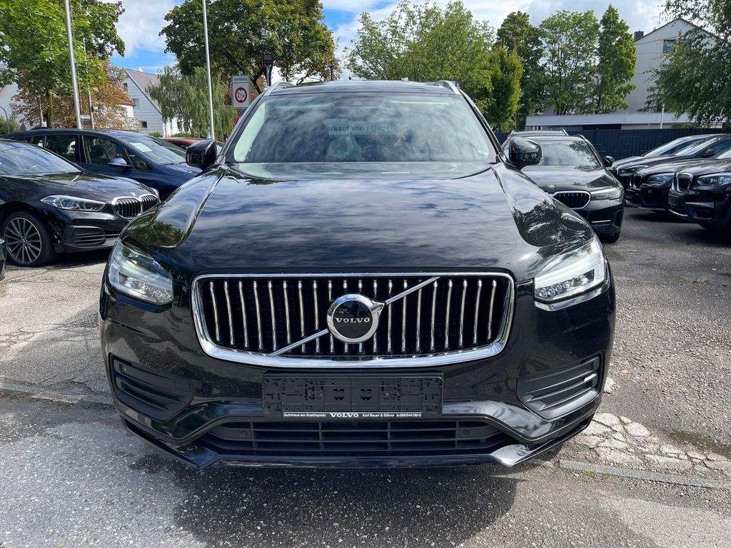 Volvo XC 90 Momentum Pro AWD