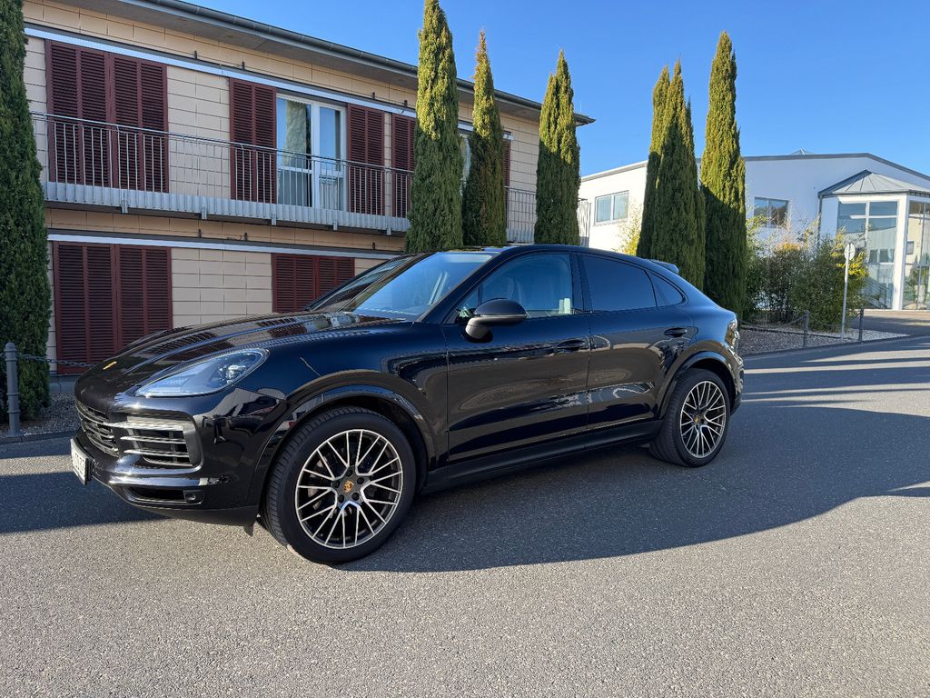 Porsche Cayenne Coupe Sport-Chrono Paket Plus/Panorama/