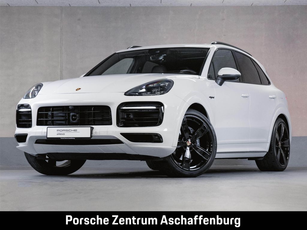 Porsche Cayenne E-Hybrid Panoramadach Sport Design Paket