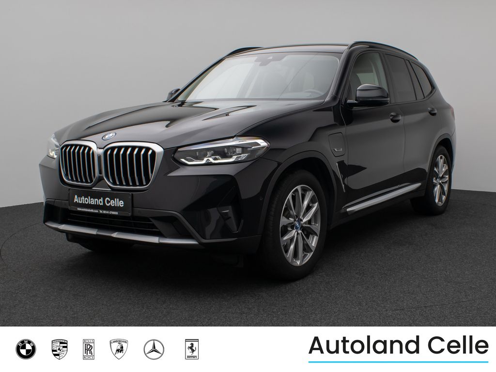 BMW X3 xD30e Kamera HUD DAB HiFi AHK Sport 19Zoll