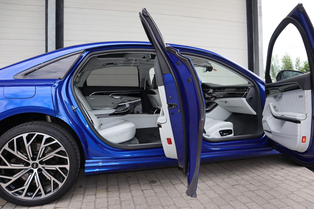 Audi A8L 60 TFSI V8 qu lang exclusive / UPE 207.195,-