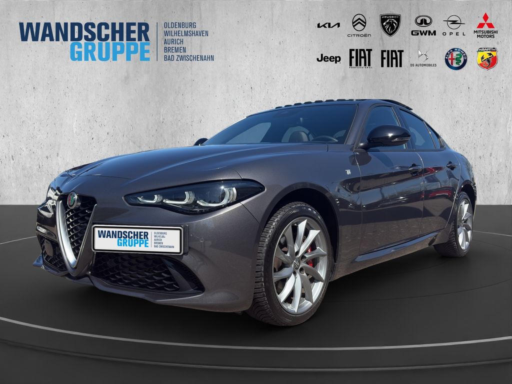 Alfa Romeo Giulia 2.0 Turbo 16V Ti Q4 +KeyLess+Pano+Kam.