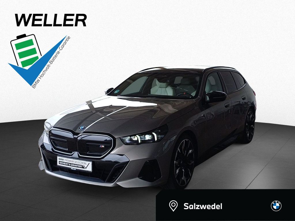 BMW i5 M60 xDr Tour  M Sport Pro AHK Pano DAPro