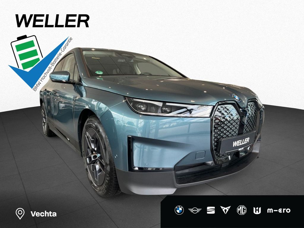 BMW iX xDrive50 HUD RFK LED LiCoPro AHK LiCoPro 20”