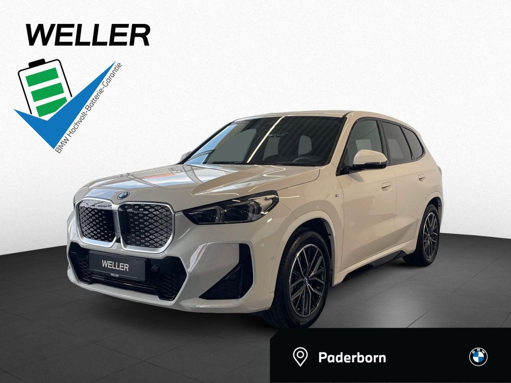 BMW iX1 xDr 30 M Sport AHK,HUD,Adpt.LED,PA+,DA,Memo