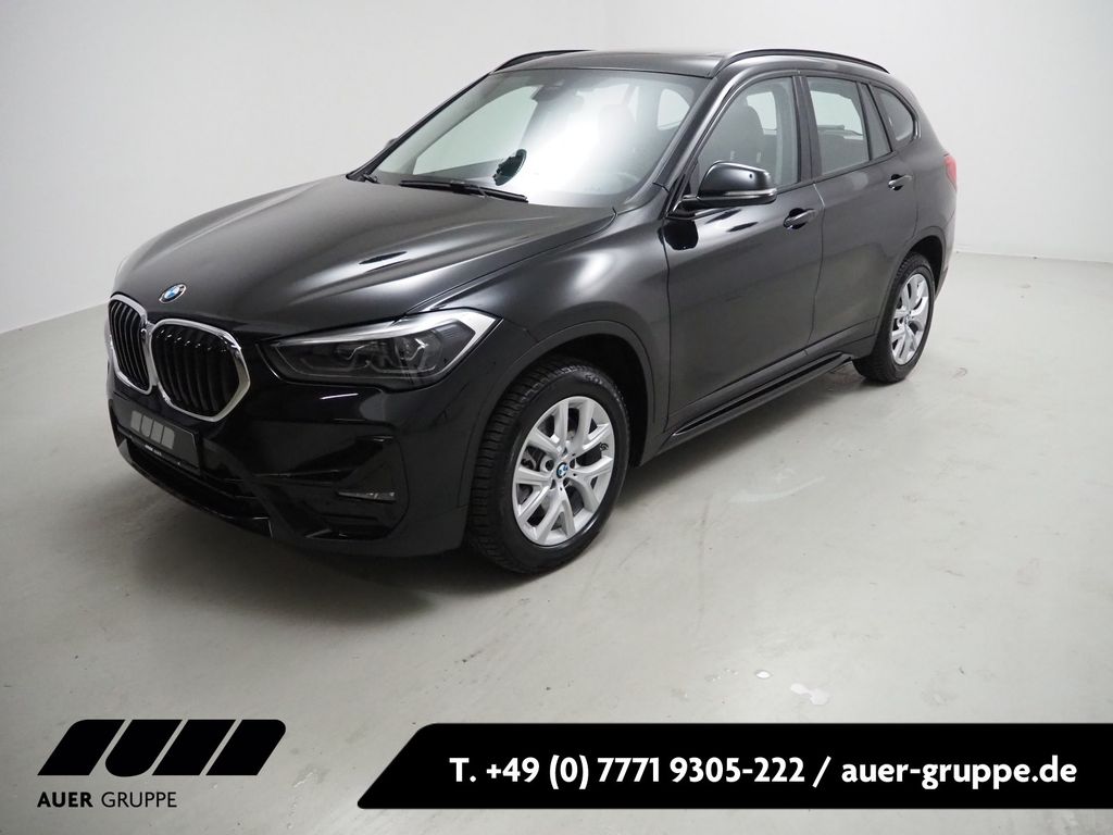 BMW X1 xDrive 20d Sport-Line LED AHK Pano