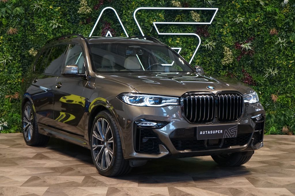 BMW X7 M50i*6-SEAT*AUX.HEAT*LASER*TOW*65.702€ NETTO