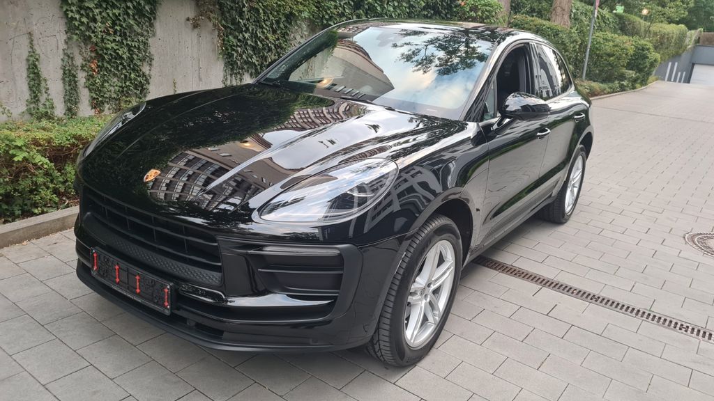 Porsche Macan 2.0,ALU19″Pano,Kamera,Bose,Leder,75Ltr