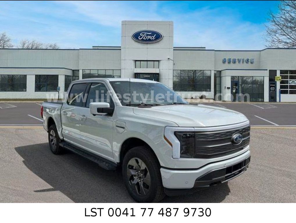 Ford F 150 Lightning Lariat 4×4 €47.500 T1 Export