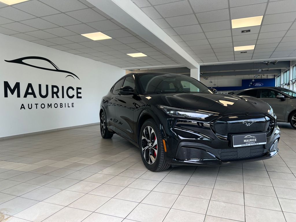 Ford Mustang Mach-E Premium AWD Standard Range