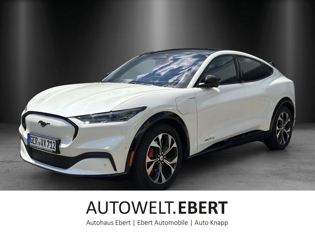 Ford Mustang Mach E AWD Panorama
