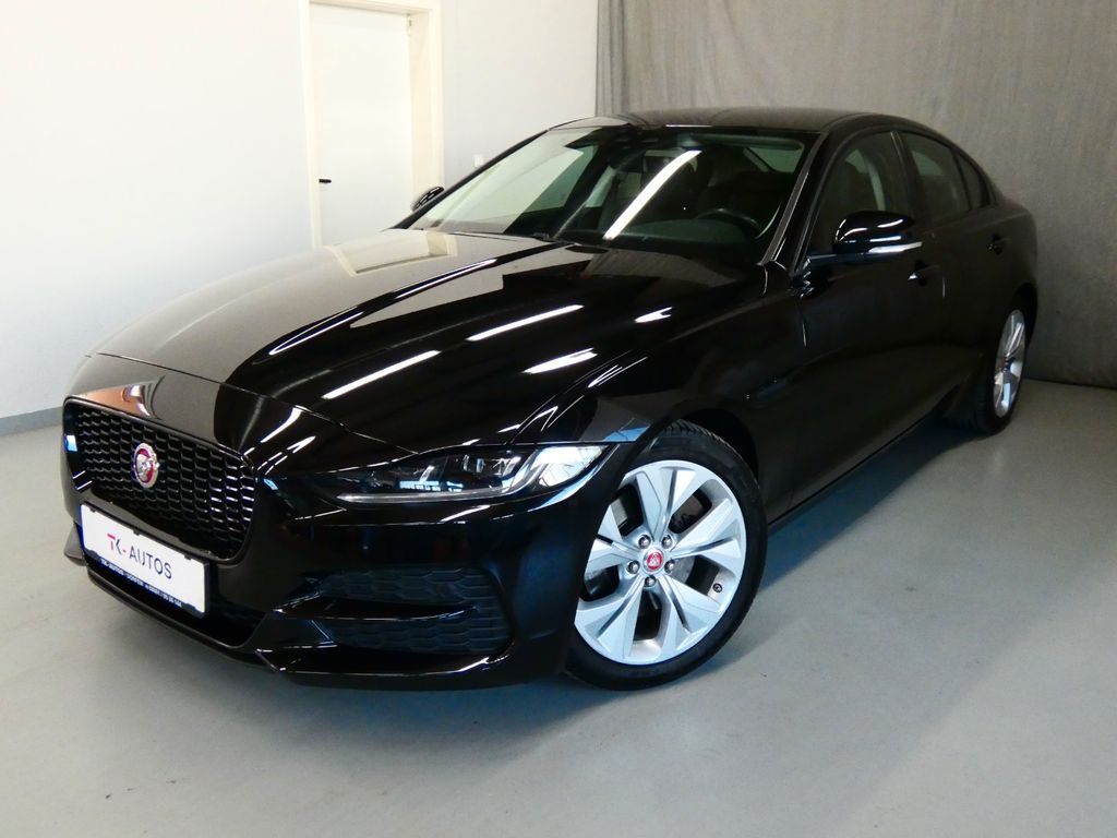 Jaguar XE 2.0d S,1.Hand,Navi,Leder,LED,Tempo-ACC,S-Heft