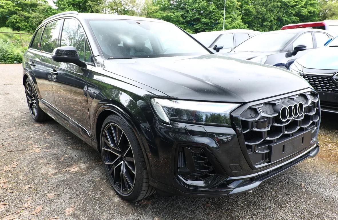 Audi SQ7 TFSI Facelift Matrix OLED Leder Pano 22Z