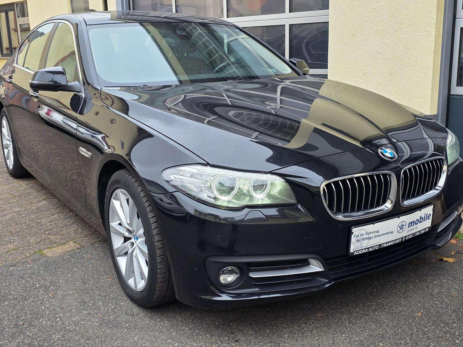 BMW 520 d xDrive*Leder*Schiebedach*Garantie*LED