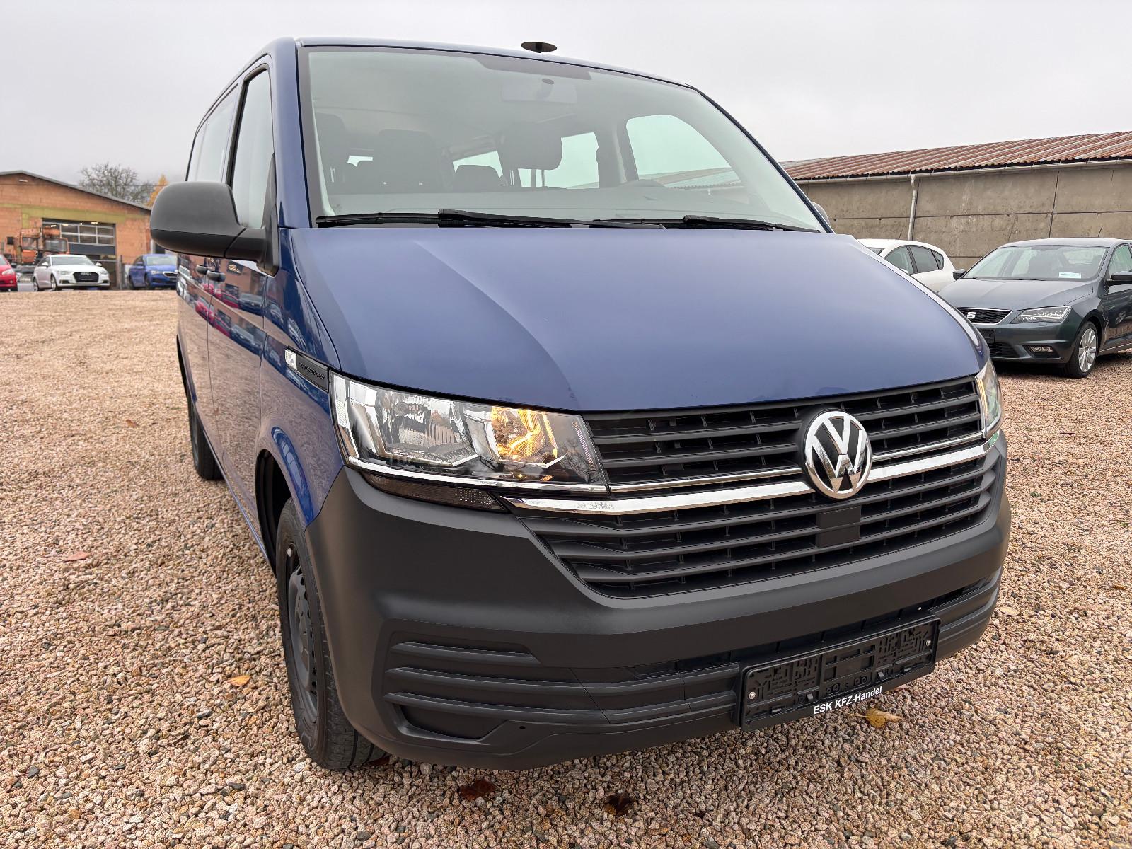 Volkswagen T6 Transporter Kombi 2.0 TDI