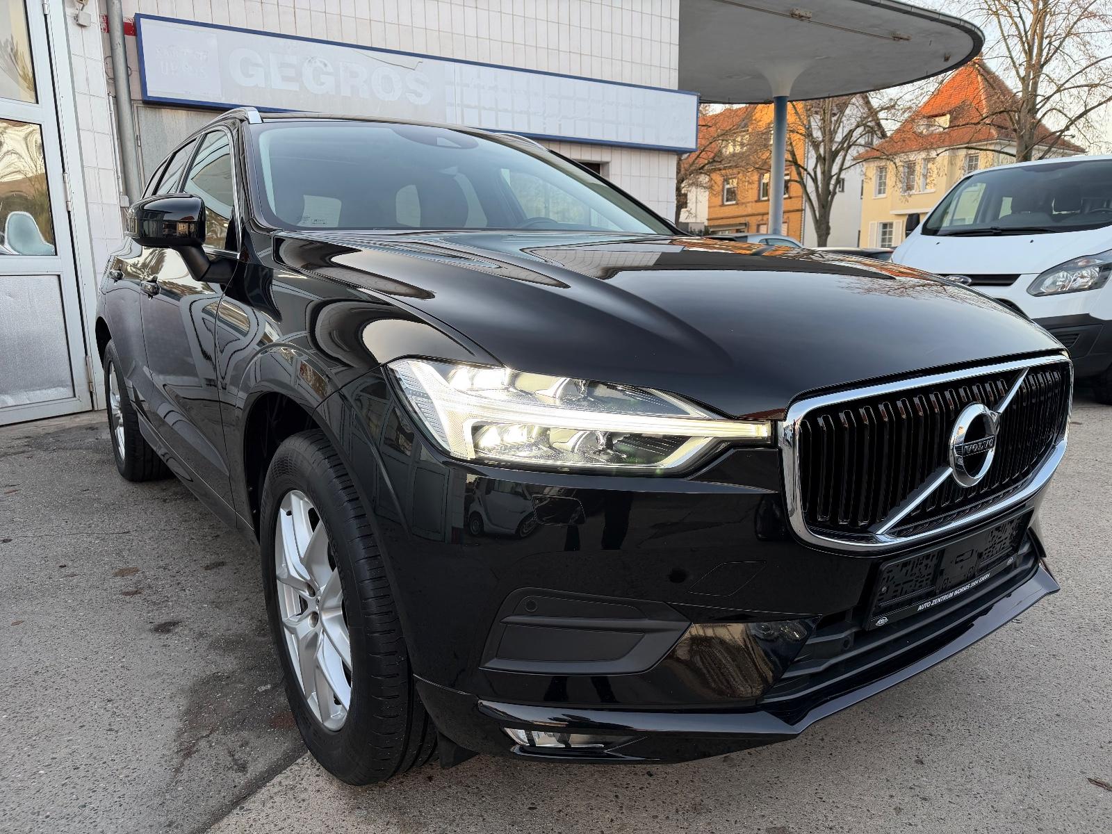 Volvo XC60 B4 AWD *2.Hand*Pano*Leder*H&K*BLIS*