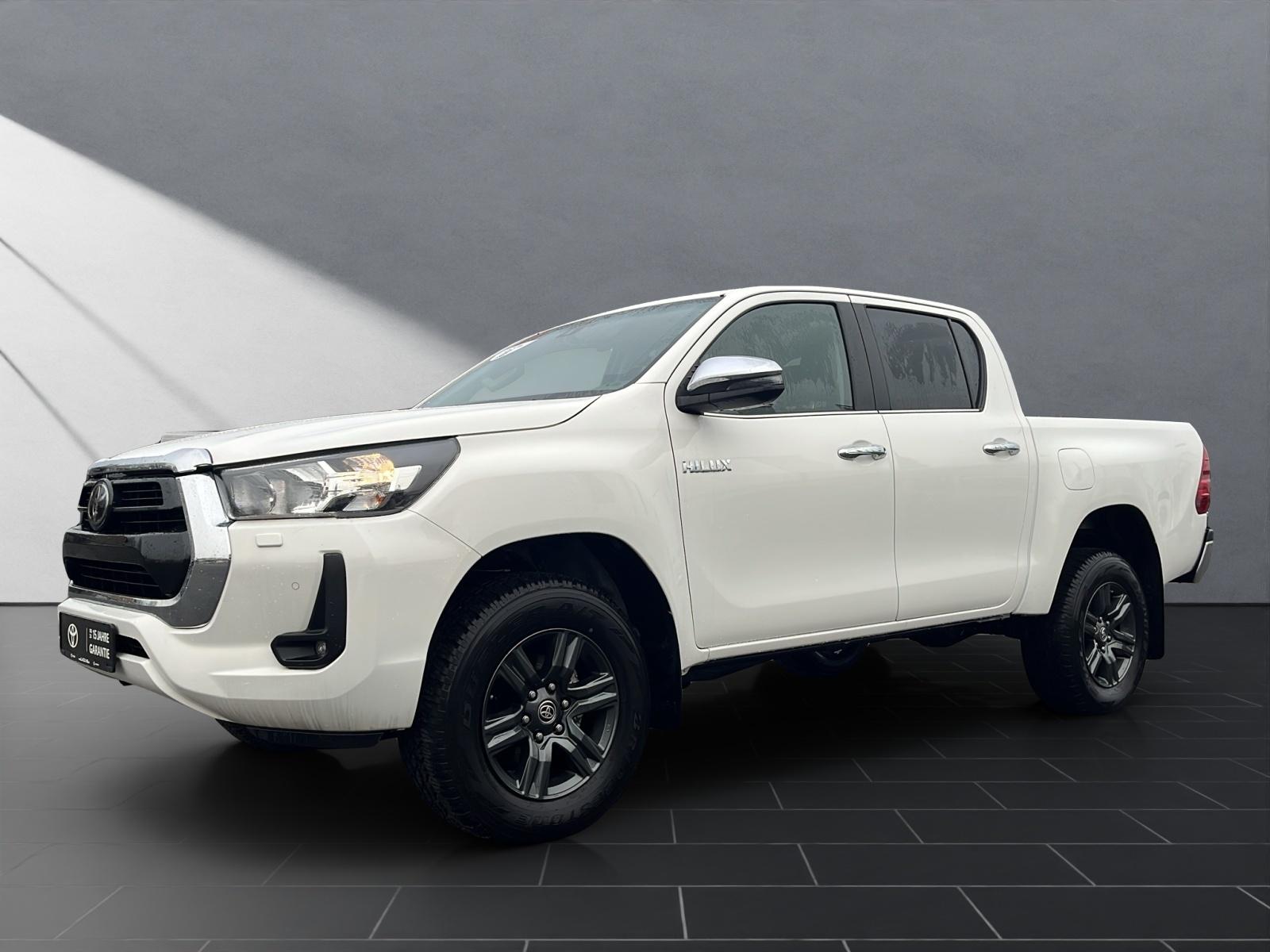 Toyota Hilux (GUN1) Double Cab Comfort 4×4