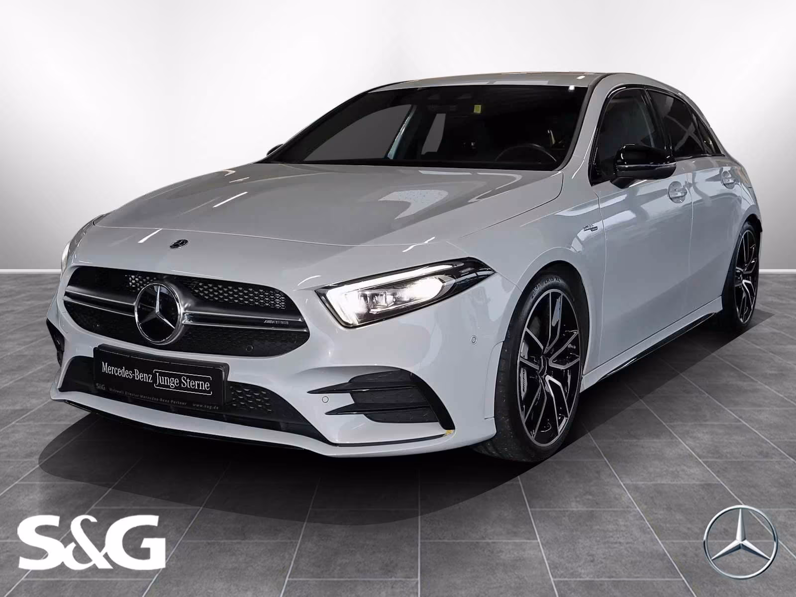 Mercedes-Benz A 35 AMG A 35 4M HEADUP+360°+DISTRONIC+LED+19″