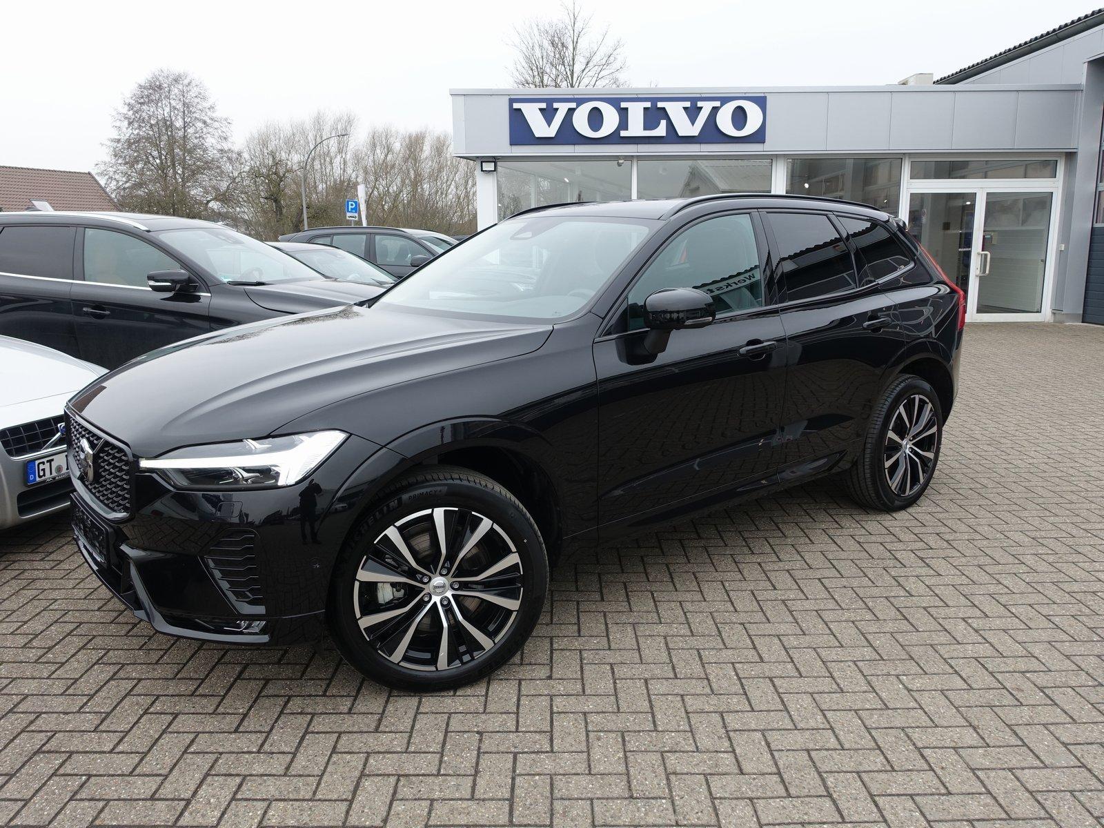 Volvo XC60 Plus Dark B5 AWD Mild-Hybrid/Pano/FourC