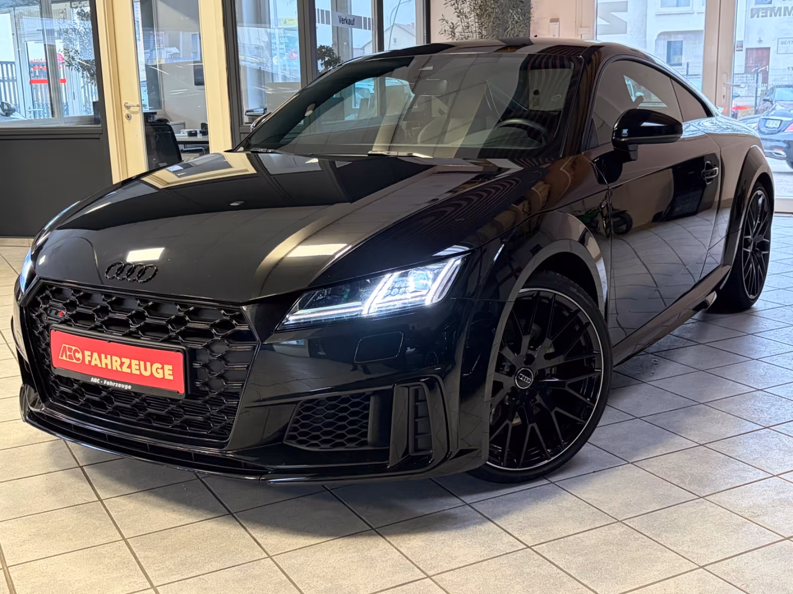 Audi TT S Coupe Quattro S-Line /1.HAND/ MATRIX/ B&O