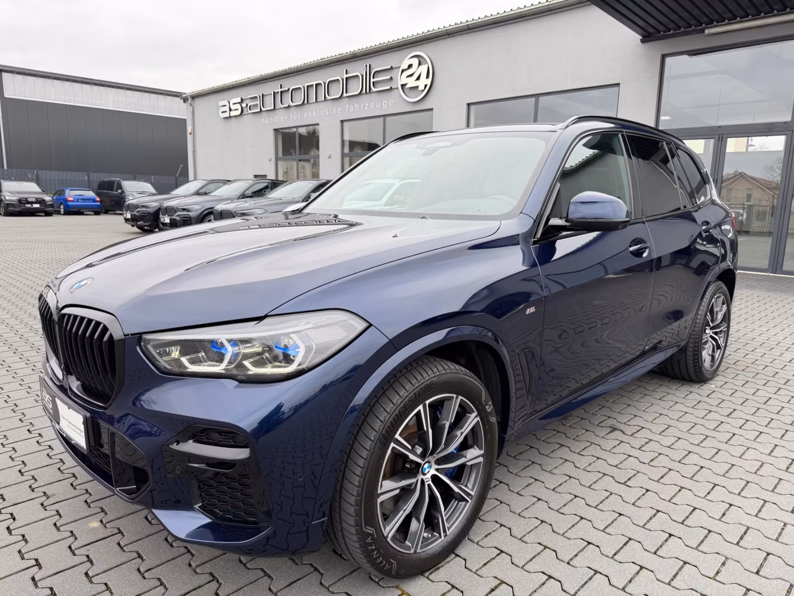 BMW X5 *40xd*MSPORT*INDIVIDUAL*360°ACC*HUD*LASER*B&W*